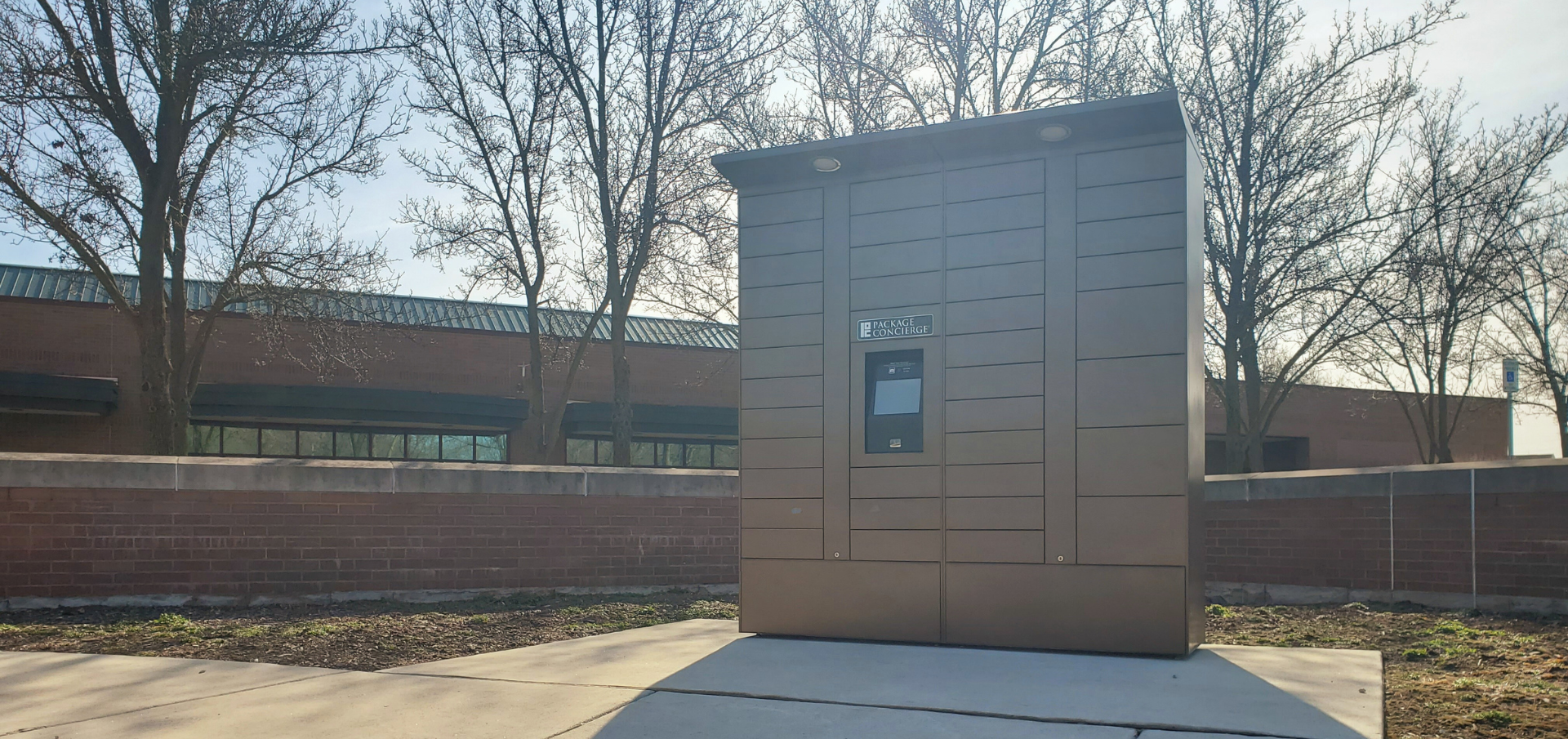 24/7 Outdoor Lockers
